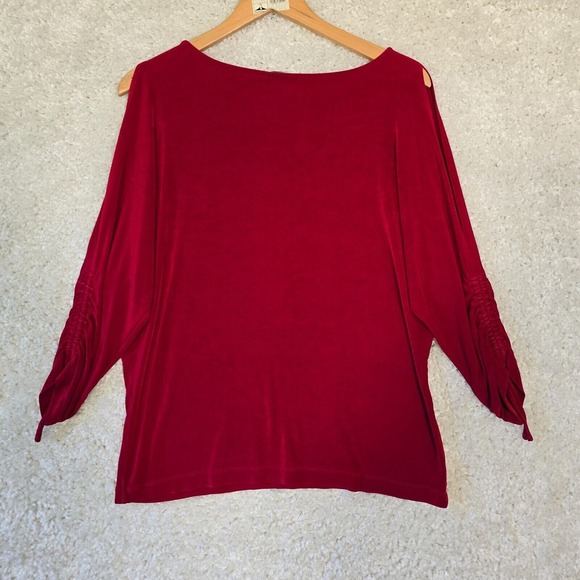 Chicos Travelers Cold Shoulder Top Womens Large Red Slinky Ruched Party Holiday - Picture 8 of 12